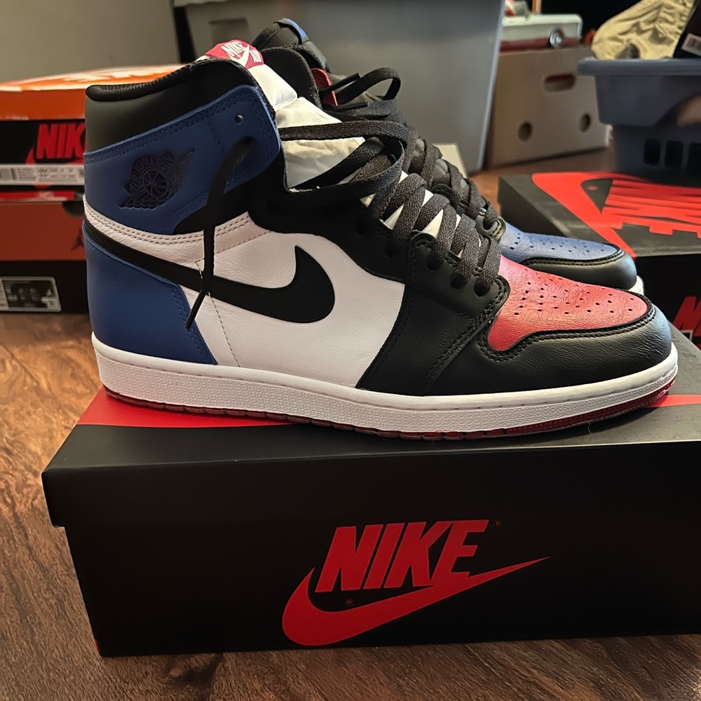 2016 Jordan 1 Retro High OG ‘Top 3’ Size 12- NEW - Picture 4 of 10